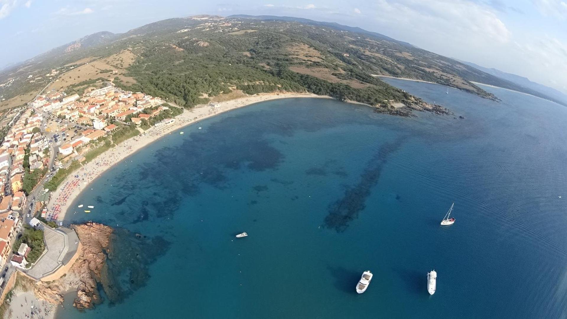 Borgo Spiaggia Vista Mare Isola Rossa Ngoại thất bức ảnh