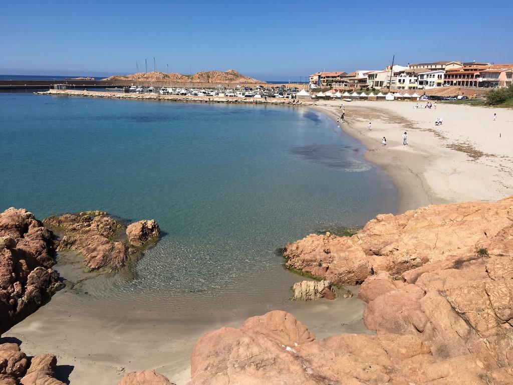 Borgo Spiaggia Vista Mare Isola Rossa Ngoại thất bức ảnh